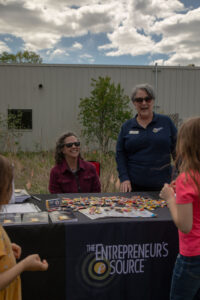 thenatureplace-benefitofboth-angiecapwellphotography-lacrossewiphotographer-33
